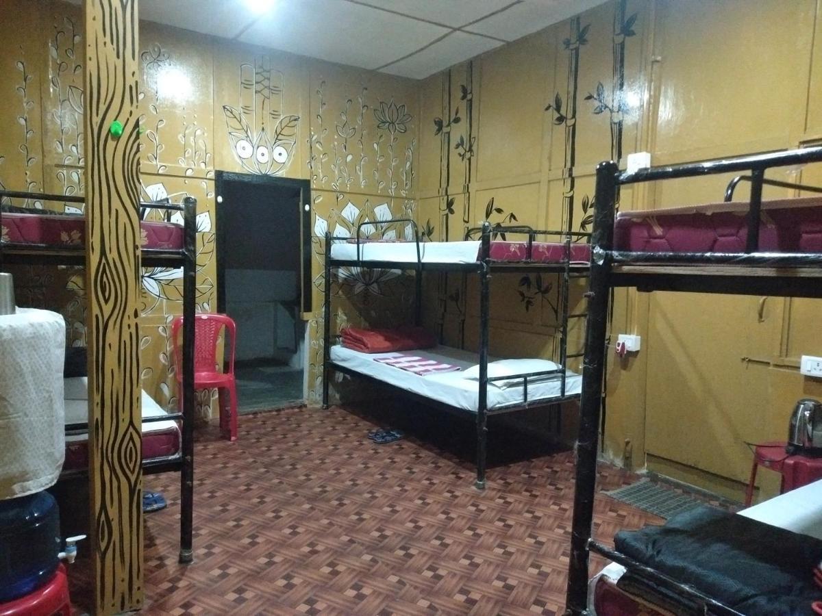 Backpackers'Haven Hostel Гувахати Екстериор снимка